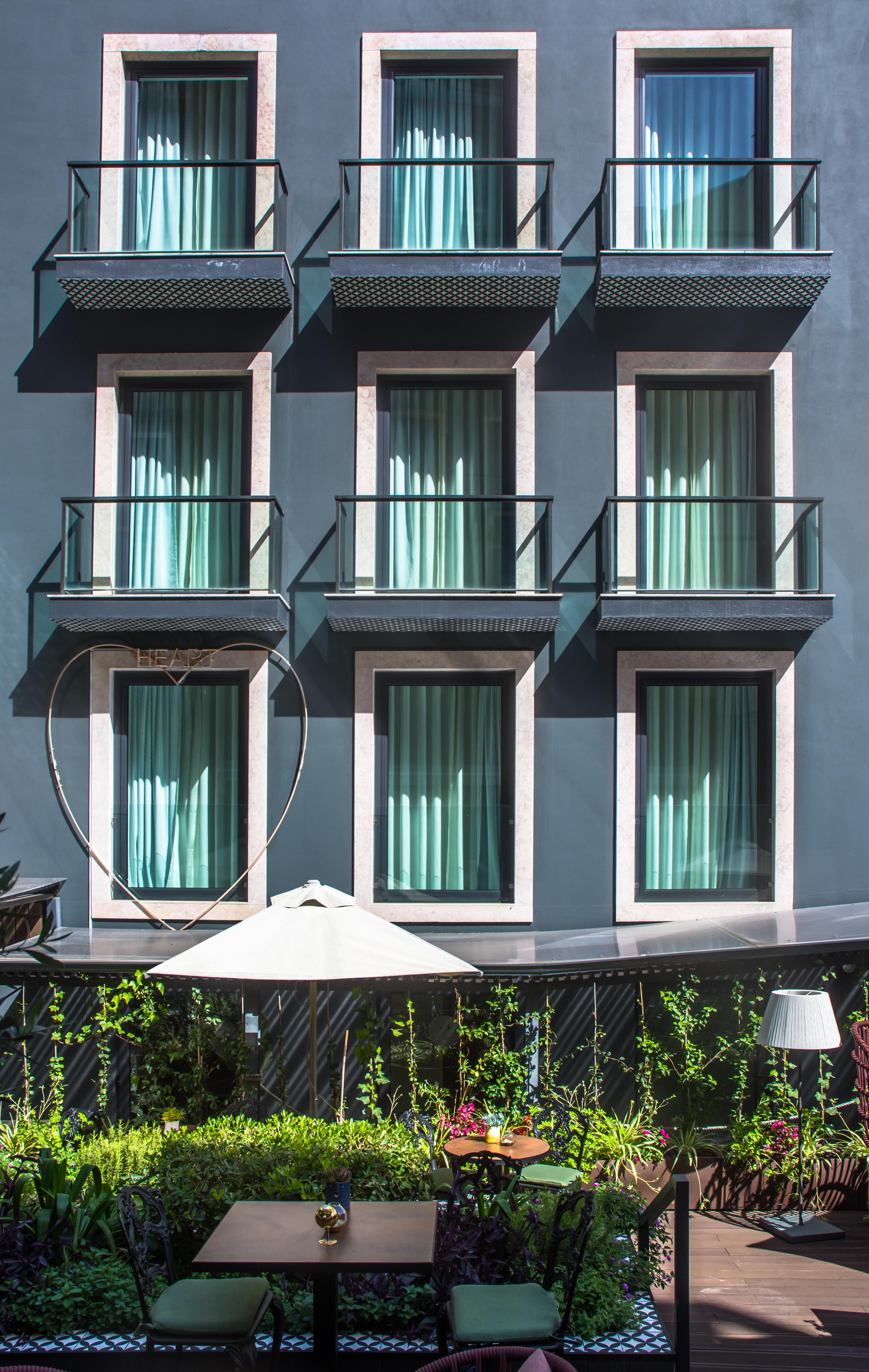 138 Liberdade Hotel Lisbon Exterior photo