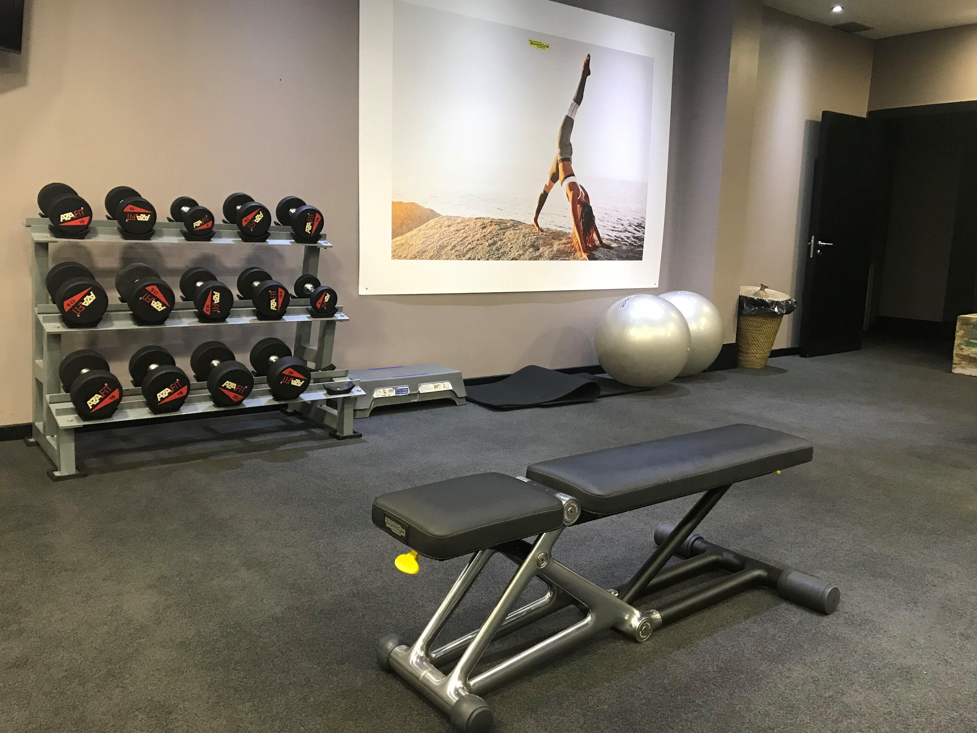 138 Liberdade Hotel Lisbon Exterior photo A weight bench