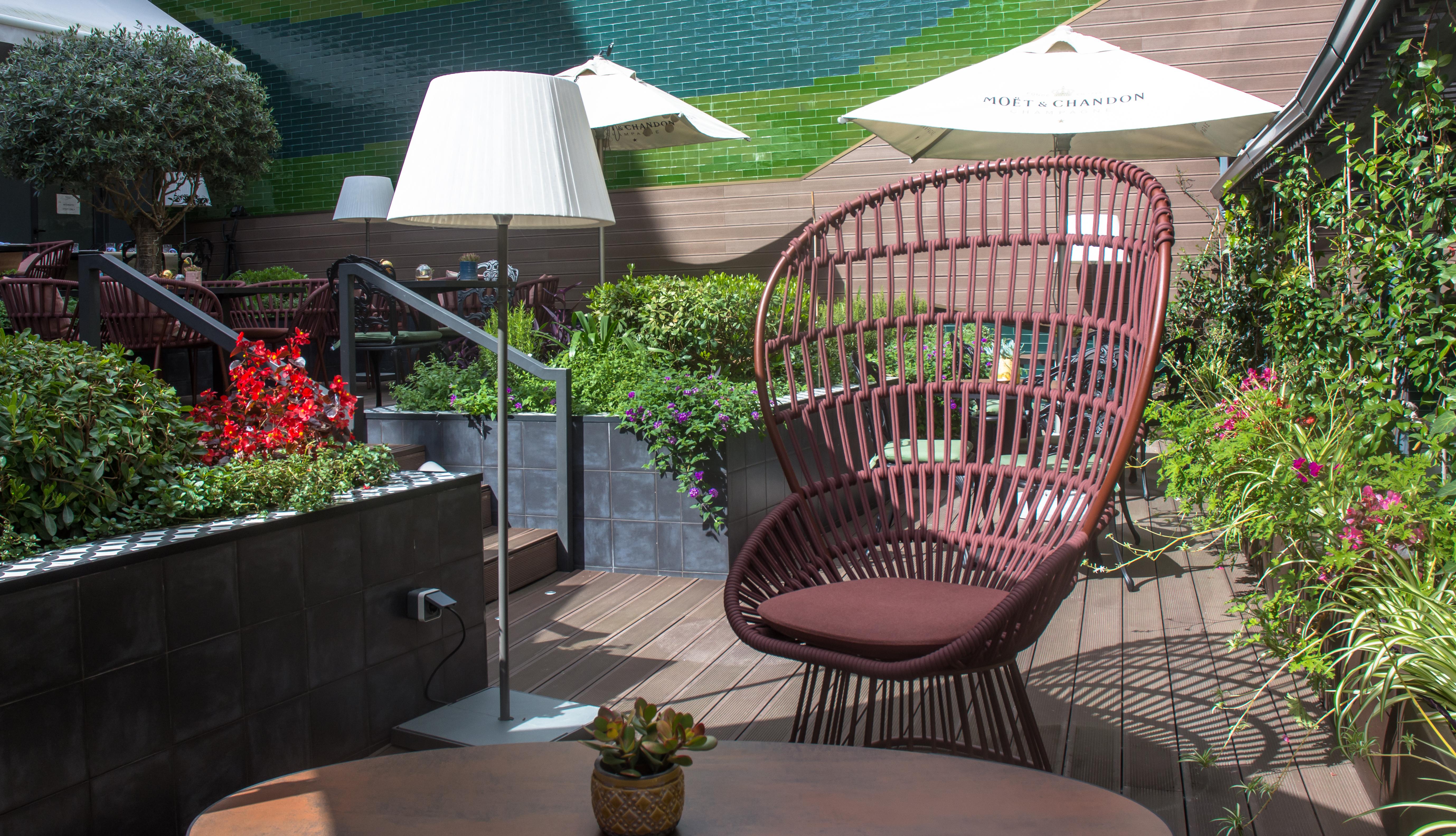 138 Liberdade Hotel Lisbon Exterior photo The Garden
