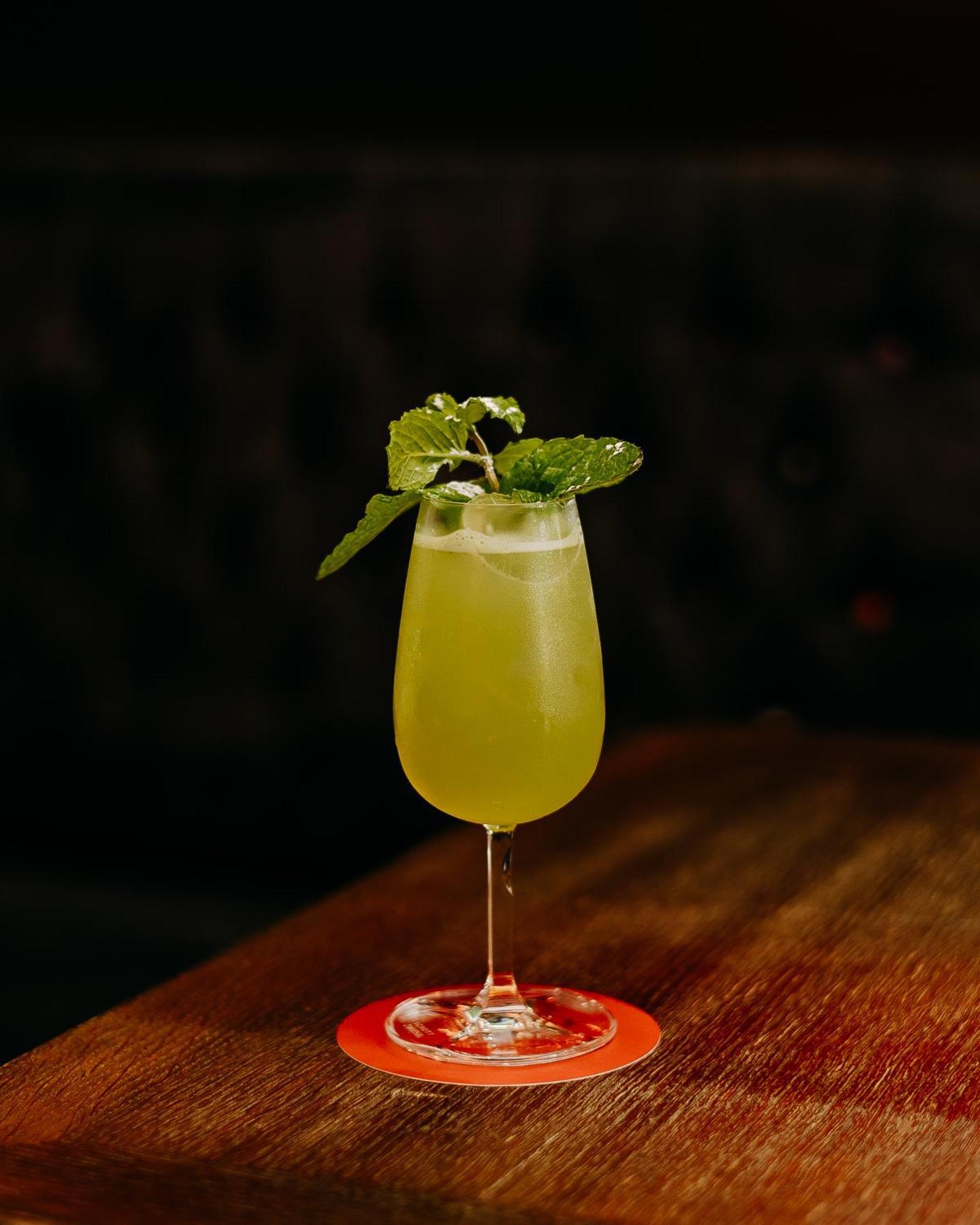 138 Liberdade Hotel Lisbon Exterior photo A celery cooler
