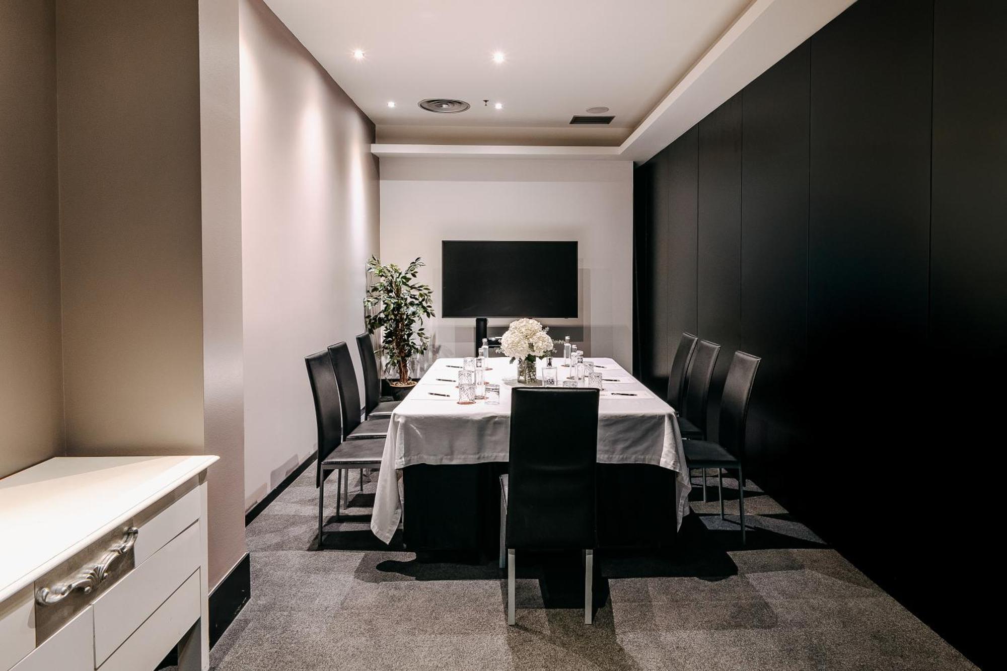 138 Liberdade Hotel Lisbon Exterior photo The private dining room at the restaurant
