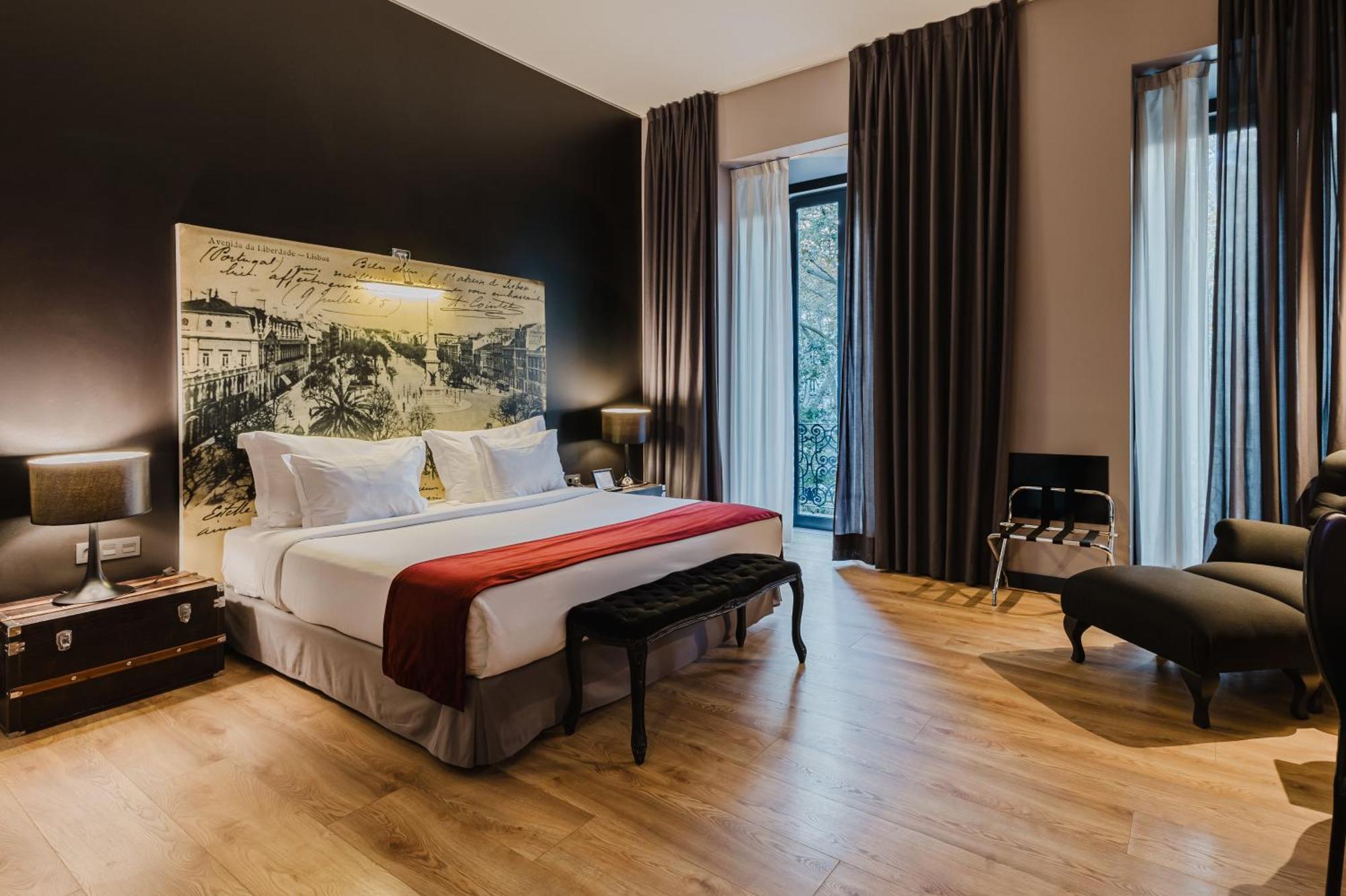138 Liberdade Hotel Lisbon Exterior photo Deluxe Room